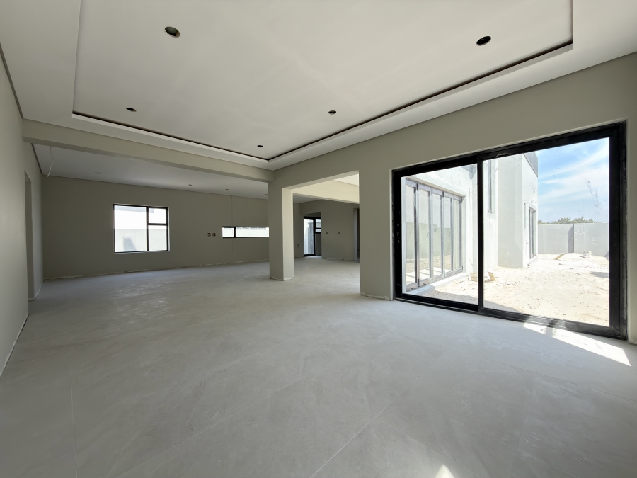 4 Bedroom Property for Sale in Sandown Western Cape